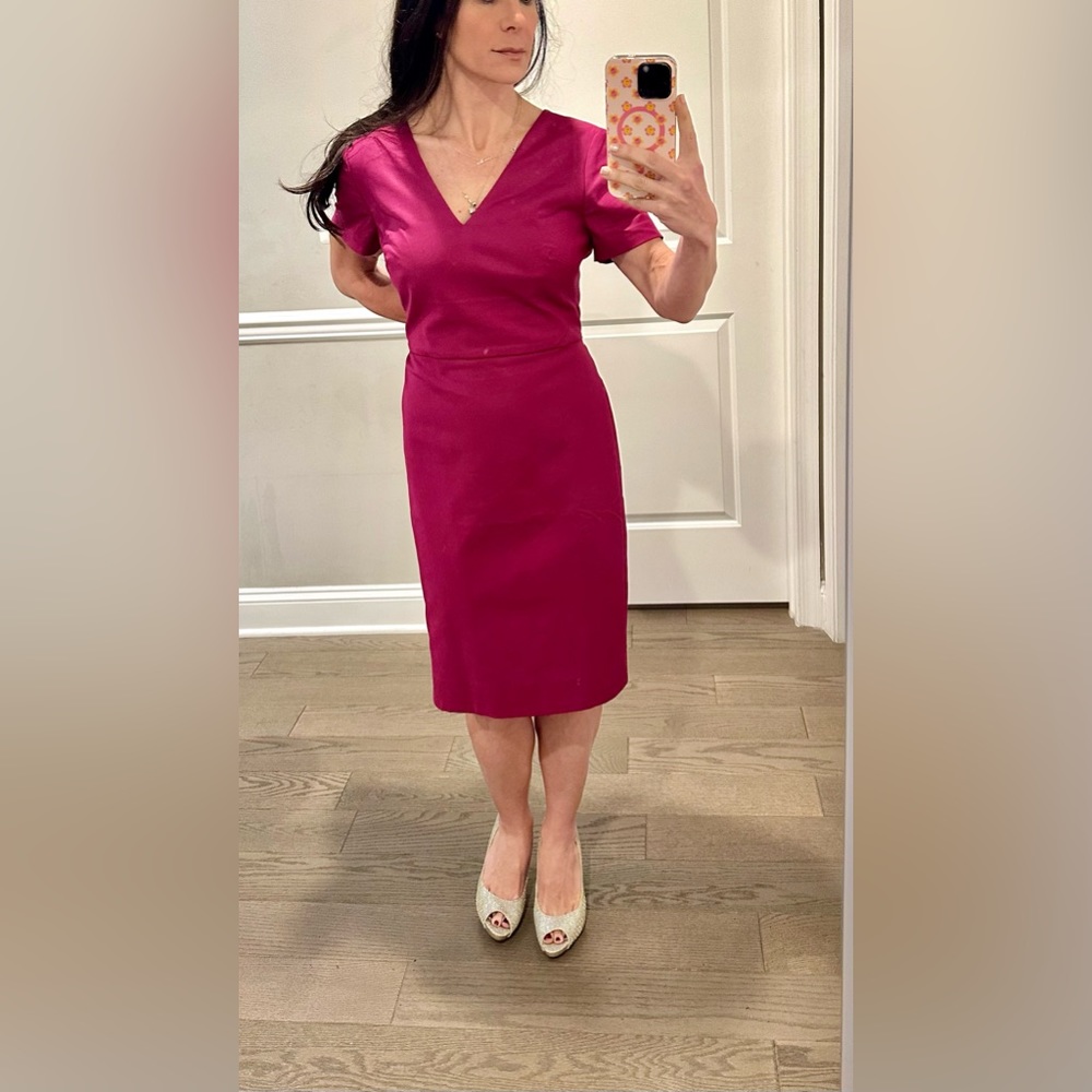 J Crew fuschia cranberry v neck work or casual dress size 6